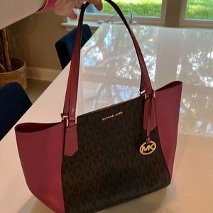 Medium logo, Michael Kors tote bag